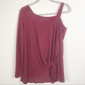 ANDREE BY UNIT | Burgundy One Sleeve Knot Front Top Women’s Size Medium